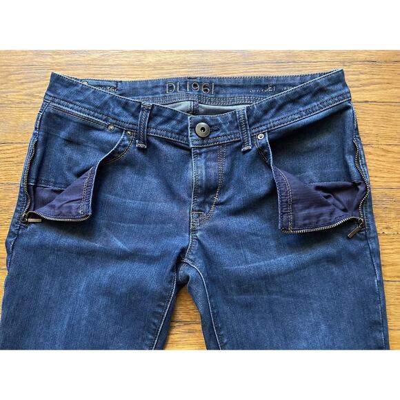 DL1961 Lindsey Slim Straight Denim Jeans sz 30 - Picture 3 of 9